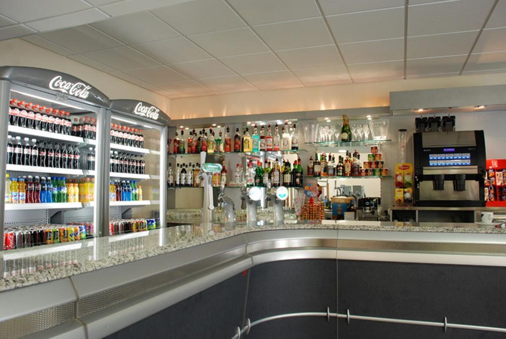 Hôtel le Grand Terre Chartronges Extérieur photo