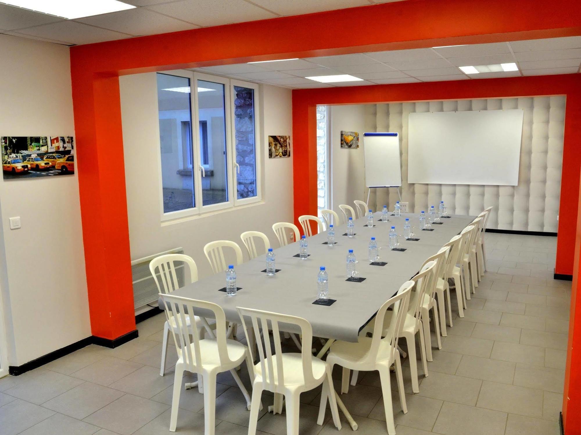 Hôtel le Grand Terre Chartronges Extérieur photo